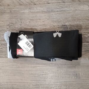 3 Pair of Under Armour Black Crew Socks Size Medium